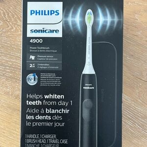 Philips Sonicare 4900 Electric Toothbrush - Black and White